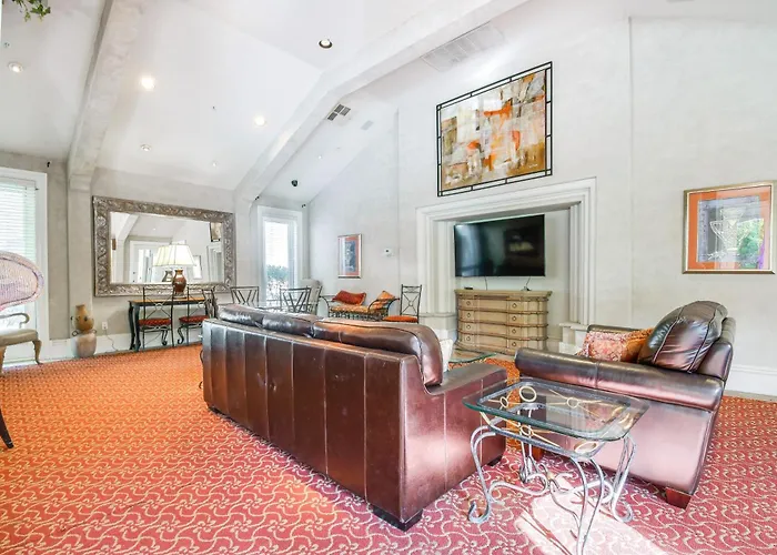 3 Mi To Tpc: Chic W/ Pool Access & Grills * Scottsdale