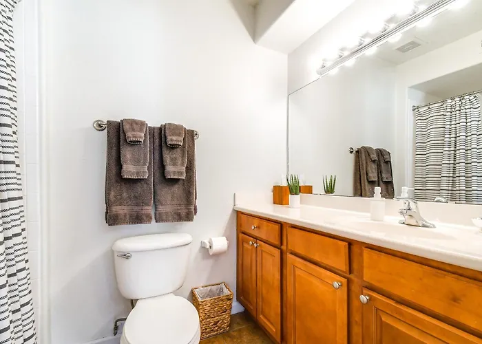 3 Mi To Tpc: Chic W/ Pool Access & Grills Holiday home *
