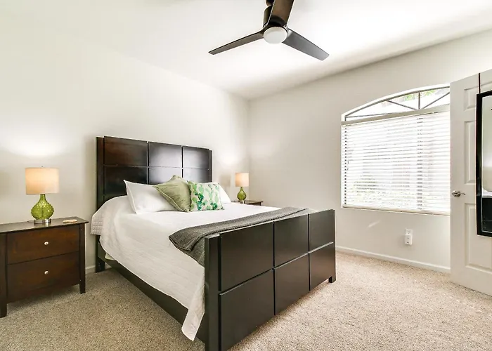 3 Mi To Tpc: Chic W/ Pool Access & Grills Holiday home *
